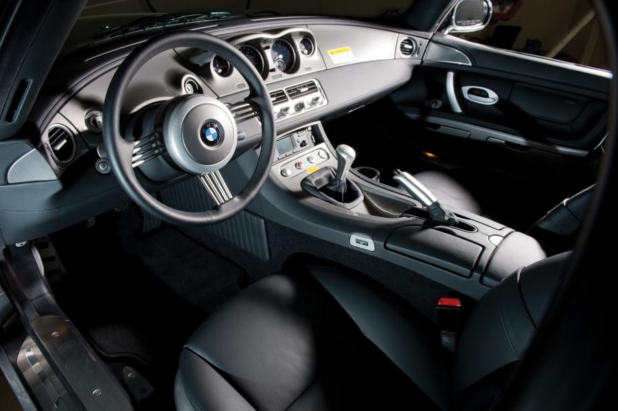 Интерьер BMW Z8 (E52) 2000 года  (NA) (фото 9 из 42)